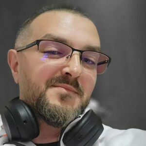 Profile photo of Liviu Fotea
