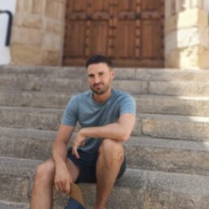 Profile photo of Olivier