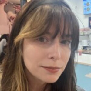 Profile photo of Laura