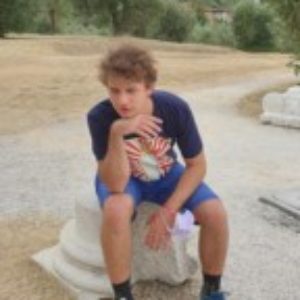 Profile photo of simone