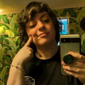 Profile photo of ashen_rabbit